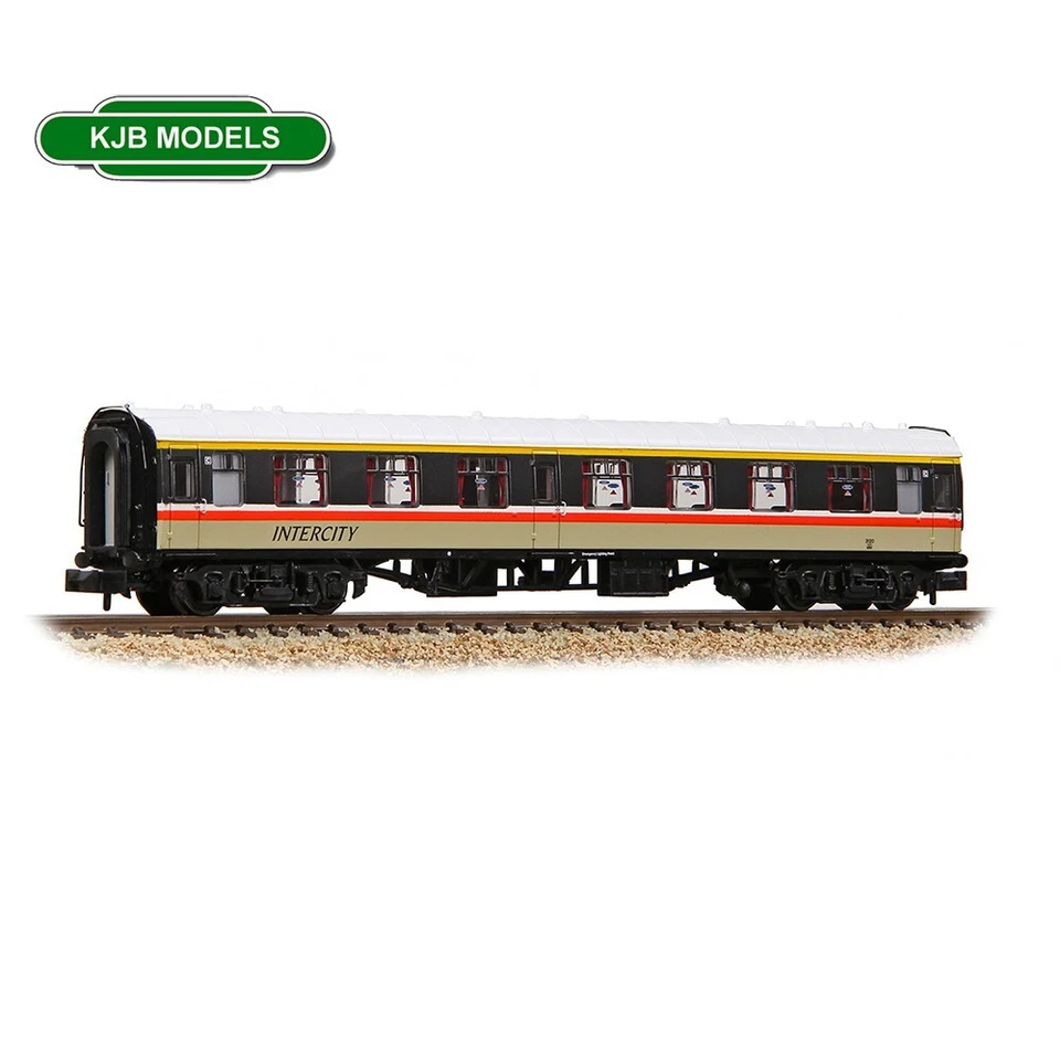 N Gauge Farish 374-820A BR Mk1 FO 1st Open BR InterCity Charter (Executive Coach - Image 1 of 2
