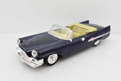Modellino Auto Scala 1:43 Chrysler 300E diecast modellismo statico collezione - Immagine 1 di 3