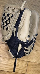 Adidas Youth Baseball Glove 9.5 TS9500BR Eazy Close RTH Right Throwing Hand New - Picture 1 of 9