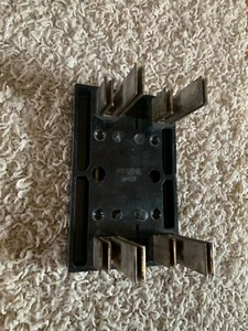 TRUMBULL ELECTRIC PT 31201 9-36 100AMP 240VOLT FUSE PANEL PULLOUT FUSE HOLDER  - Picture 1 of 4