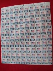 Doc Sc# 1338F Flag & White House 8¢ 1971 Sheet  of 100 MNH - Picture 1 of 4