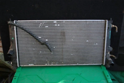 2000-2005 TOYOTA CELICA GT GT-S AT ENGINE COOLING RADIATOR V1502 - Image 1 of 4