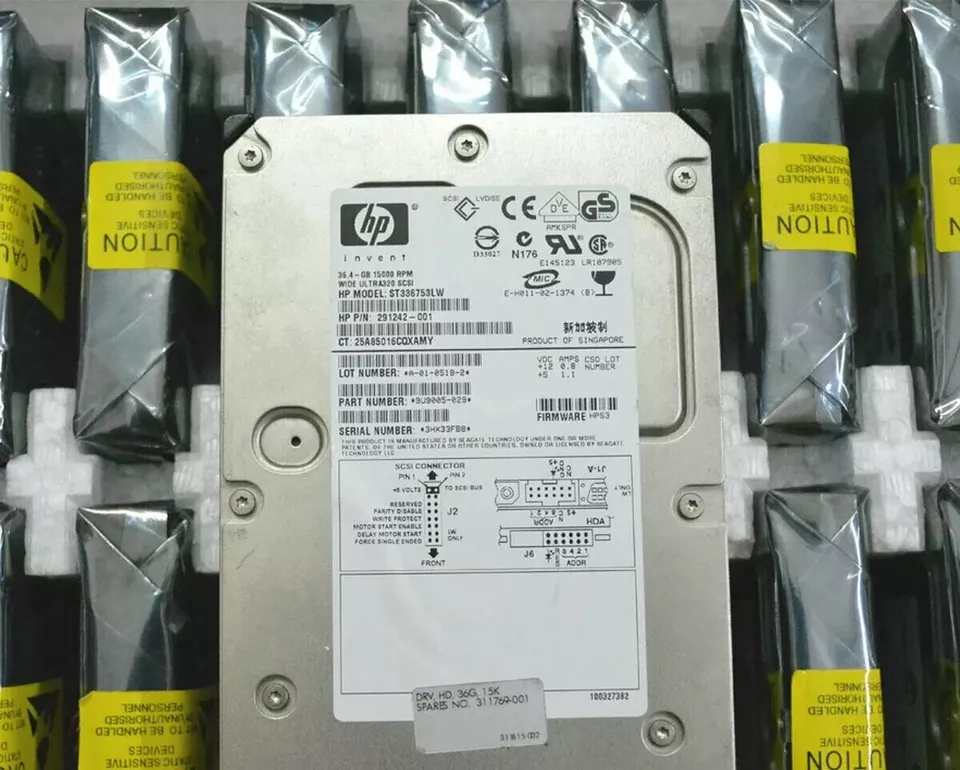 HP 36G/36.4GB 291242-001 ST336753LW 15K 68-pin SCSI hard drive - Image 1 of 1