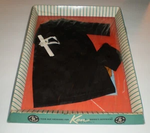 Vintage Ken Abschluss Outfit (Mütze & Kleid) - Neu in OVP (1961) - Bild 1 von 5