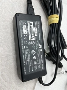 JVC 19V AC Adapter AA-R1902 Power Supply Cord Battery Charger Serial# B109024644 - Picture 1 of 6