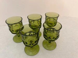 Juego de (5) copas de vino con tallo - 4 1/4" de alto - Imagen 1 de 7