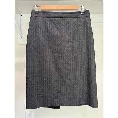 Falda lápiz Ann Taylor talla 6 carbón Foto 1 de 4