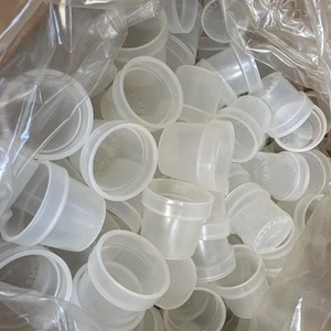 (50) Wheaton BOD Bottle Caps Plastic Tilt Off Cap - Picture 1 of 3