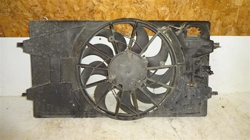 Cooling Fan Assembly 2.2L Fits 07-10 Pontiac G5 637762 - Image 1 of 4