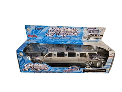 BE Maisto 31252 Playerz Lincoln Navigator  Stretch Limo   New 1/24 Scale - Image 1 of 4