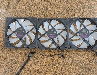 3 Cooler Master MF120 Lite ARGB fans 120mm Black, 6 Pin - Image 1 of 3