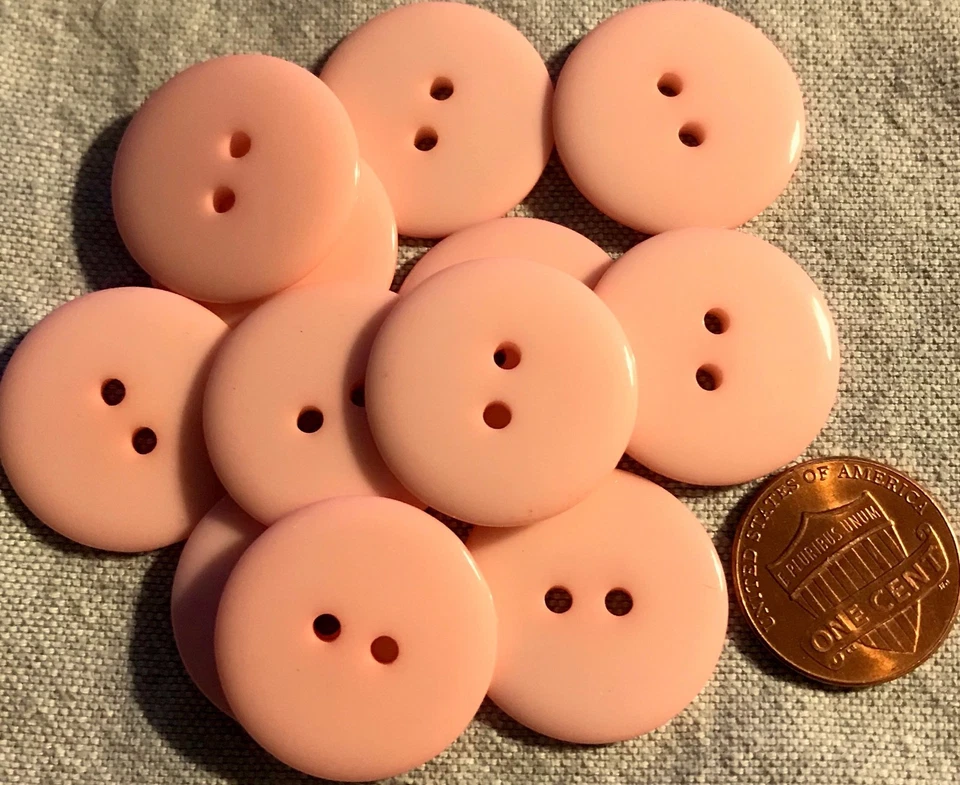 12 Shiny Pale Pink Plastic Sew-through 2-hole Buttons 7/8" 23mm Lot # 4244 - Image 1 of 1
