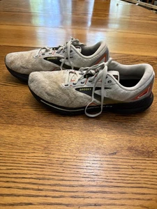 Brooks Adrenaline GTS 23 Shoes Mens Size 13 Gray Black Orange Running Sneakers - Picture 1 of 9