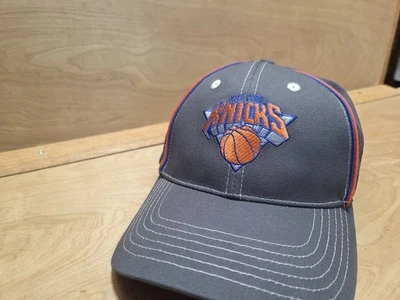 New NY Knicks Garden Of Dreams Ash Grey Adjustable Cap Hat MSG SGA - Image 1 of 4