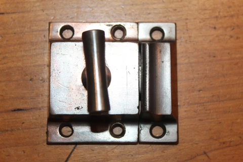 Antique Cupboard Pantry Latch Lock with Keeper Cast Iro  Worn Copper Plate FF-12 Cover