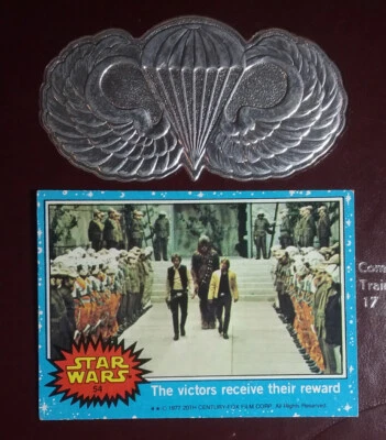 1977 STAR WARS #54 The victors receive their reward TOPPS Blue Series 1st Ed - Image 1 of 4