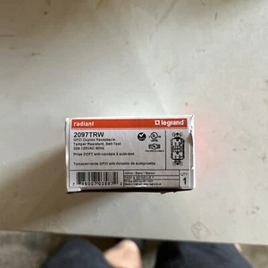 GFCI Legrand 2097TRW Tamper Resistant Electrical - Picture 1 of 2