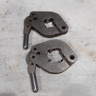 Toledo 1" & 1-1/4" ; 1-1/2" & 2" Pipe Threading Die Head Tools - Image 1 of 4