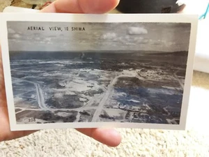 Foto postal real vintage sin usar "Vista aérea, IE Shima" Japón historia de Okinawa - Imagen 1 de 2
