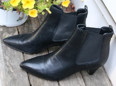 Botín Chelsea Sam Edelman Katt Cuero Negro Punta Punta Punta Gatito Tacón Talla 6.5 Foto 1 de 4
