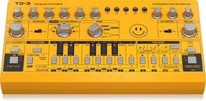 TD-3-AM Analog Bass Line Synthesizer with VCO/VCF, Yellow - Picture 1 of 6
