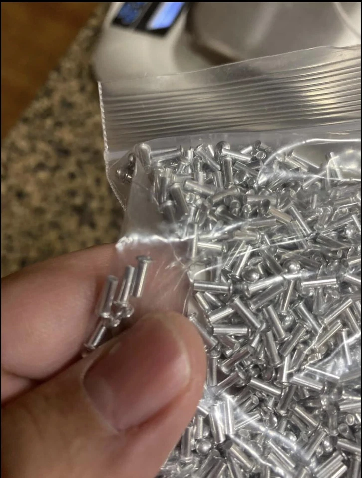 Nuevos remaches de brazo Gi Joe / Funskool / Estrela aproximadamente 200 piezas Foto 1 de 1