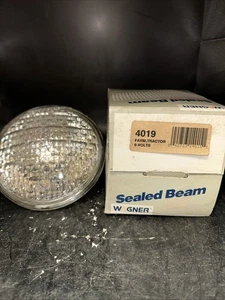 🇺🇸Wagner Bulb 4019 Sealed Bm Tractor Motorcycle Construction etc 6V FREE SH - Picture 1 of 2