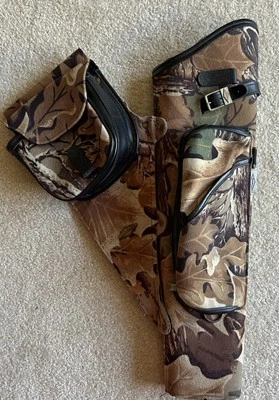 Neet Camo Tree Leaf Design Archery Bow And Arrow Quiver - Image 1 of 4