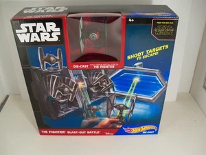 Hot wheels Star Wars Force Awakens die cast Tie Fighter Blast-Out Battle NIB - Picture 1 of 3