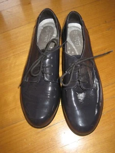 NAOT NEW dark navy blue patent leather lace up flat shoes 39 L 8-RRP$189.00 - Picture 1 of 6