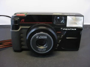 Vintage Japan Black Pentax Zoom-70 Film Camera with User Manual and Camera Bag - Picture 1 of 18