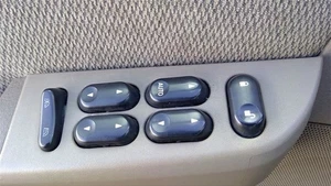 Driver Front Door Switch Driver's Window Master Fits 02-05 EXCURSION 632513 - Picture 1 of 12