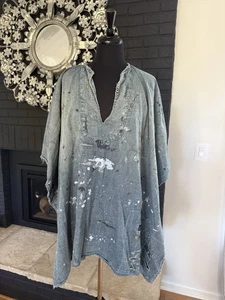 Magnolia Pearl Sanforized Denim Felix Poncho O/S - Picture 1 of 7