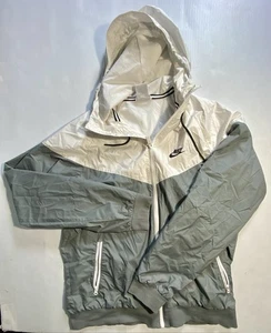 Chaqueta Nike Windrunner Para Hombre Talla M Gris Humo Estilo 727324-084 Atletismo Correr - Imagen 1 de 16