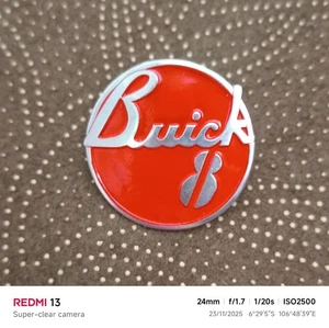 NUEVO Buick 8 Script Baúl Emblema Insignia 4.5cm Rojo Aluminio Die-Cast Segunda Guerra Mundial - Imagen 1 de 6