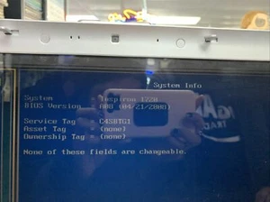 Dell Vostro 1720 | Core2 Duo P7570 (2.26 GHz) NOHDD | 2GB RAM PARTS - Picture 1 of 8
