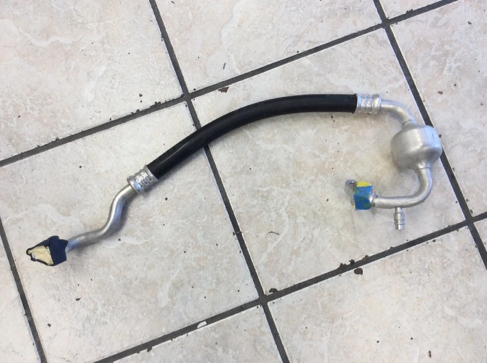 07 08 09 10 11 12 LEXUS ES350 A/C MANGUERA DE SUCCIÓN TUBERÍA OEM INTERIOR Foto 1 de 3