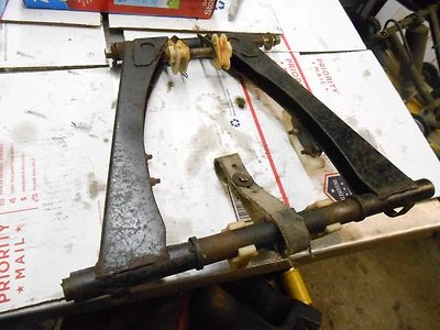 1986 Yamaha XLV 540 ventilador: peças de suspensão traseira GRANDE QUADRO A - Imagem 1 de 4