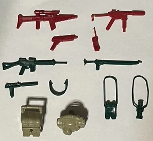 ¡Paquete de accesorios de equipo de batalla Gi Joe 1985 de colección #3 paquete de accesorios incompleto! - Imagen 1 de 2