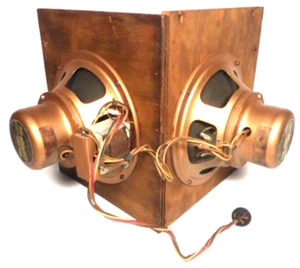 CONSOLE HOWARD 64B vintage: funzionante DUAL 8" JENSEN FEILD COIL SPEAKER SYSTEM - Foto 1 di 7