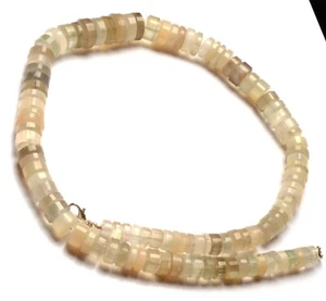 Collar de 19" con gemas de piedra lunar natural tamaño de 8 a 12 mm facetadas en forma de perno - Imagen 1 de 9