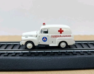 CMW Classic Metal Works Ho 1948 Ford F-1 Delivery Panel Truck Ambulance 1:87 EUC - Picture 1 of 10