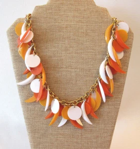 VTG 1960s MOD LUCITE 19" NECKLACE GOLDEN CHAIN WHITE PEACH ORANGE MOON SLIVERS - Picture 1 of 11