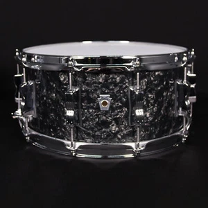 Ludwig 6.5" x 14" NeuSonic Snare Drum, Ebony Pearl - Picture 1 of 4