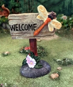 Fairies Welcome Sign Pick w Dragonfly MI 50888 Miniature Fairy Garden - Picture 1 of 5
