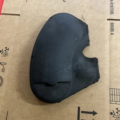 99-03 VW Volkswagen Jetta Golf  Beetle Timing Belt Front Cover ALH 038109107C - Image 1 of 4