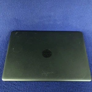 HP 15-bs115dx, i5-8250u, 8gb Ram, 1tb hdd, Windows 10 Home - Imagen 1 de 9