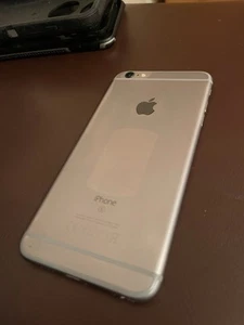 Apple iPhone 6s Plus - 128GB - Silver (Unlocked) A1687 (CDMA + GSM) - Picture 1 of 3