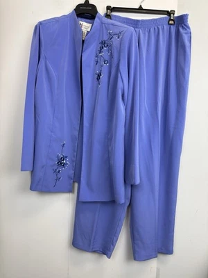 Vintage MAGGIE SWEET 2 Pc. Set Women’s 2X Jacket & Pants Embroidered Floral - Image 1 of 4