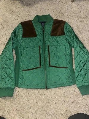 ¡Chaqueta acolchada Polo Ralph Lauren para mujer!  Grande verde con ribete de gamuza marrón Foto 1 de 3